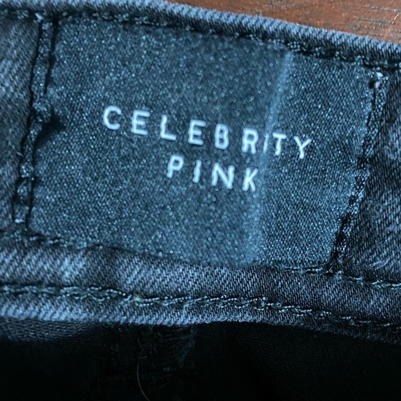 Celebrity Pink Overalls Womens Size Medium Black Wash Distressed Bibbed Overalls - Picture 3 of 6